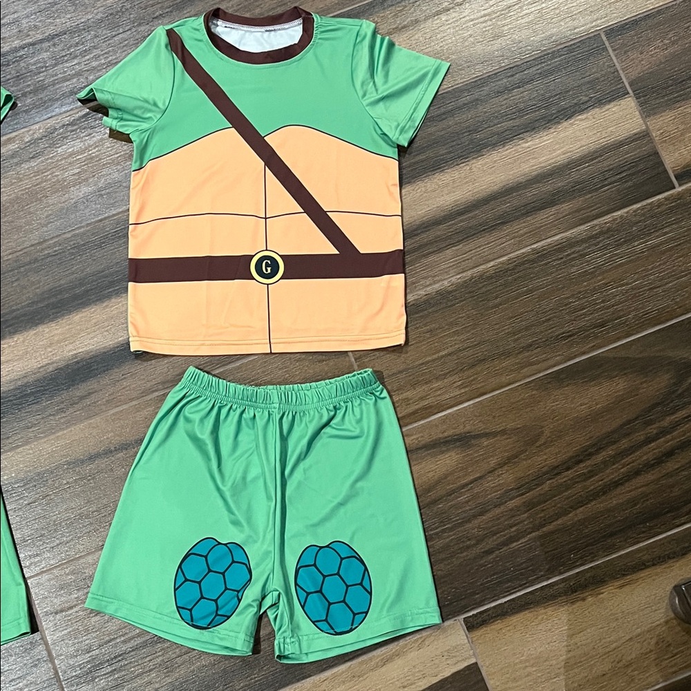 Ninja turtle outfit